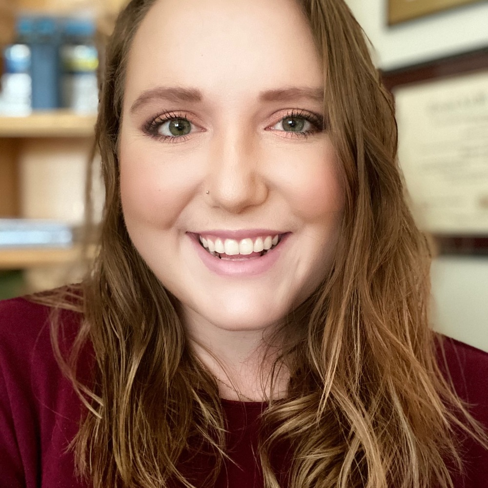 Meet your Posher, Emily